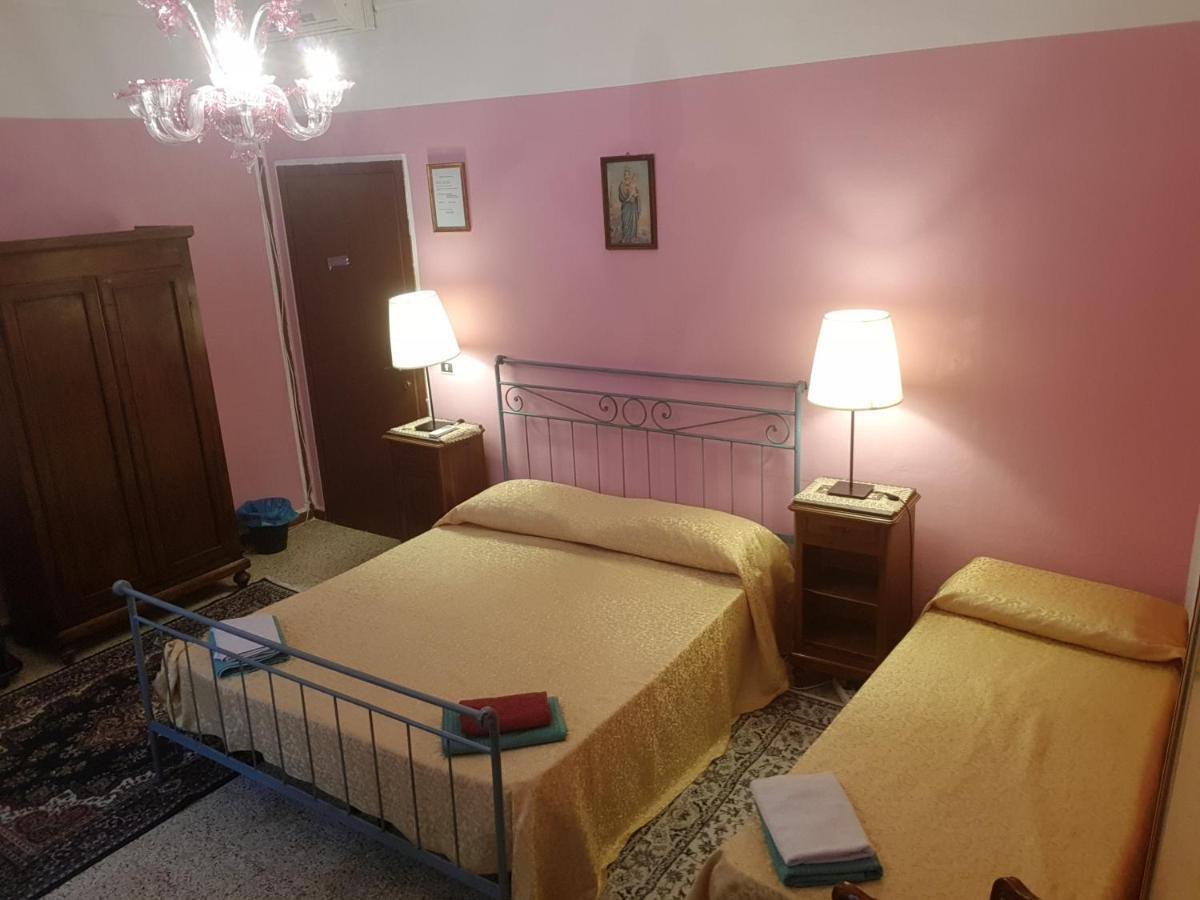 Fiabe Venice Rooms Buitenkant foto